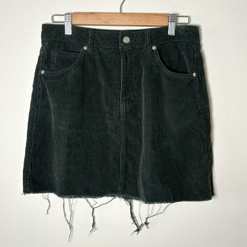 Topshop Green Corduroy Skirt - Size 6